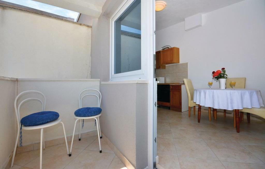 Studio Apartman Подстрана Екстериор снимка